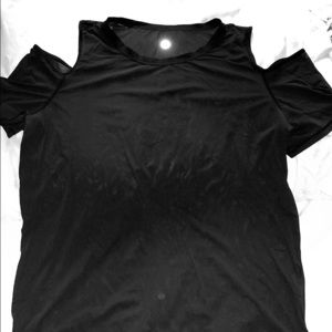 Open Shouldered Lulu workout top!